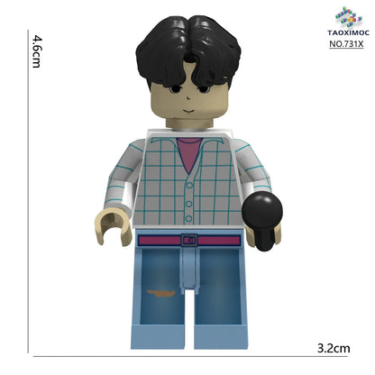 KPop Demon Hunters, a group of demon hunters, build blocks with Lumi and assemble toy building blocks with dolls